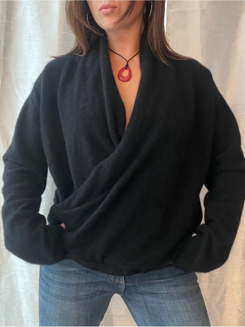 Vince 100% Cashmere Wrap Front Pullover Sweater Womens XL Black Quiet Luxury